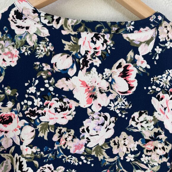 Roz & Ali Womens Plus 1X Floral Long Sleeve Blouse Shirt V Neck Top - Picture 10 of 10